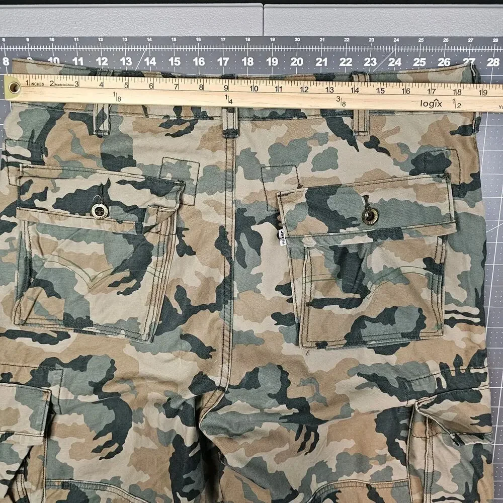 Levis Cargo Shorts 36x12 Camouflage Baggy Loose Y2K 90s Streetwear Skater Long